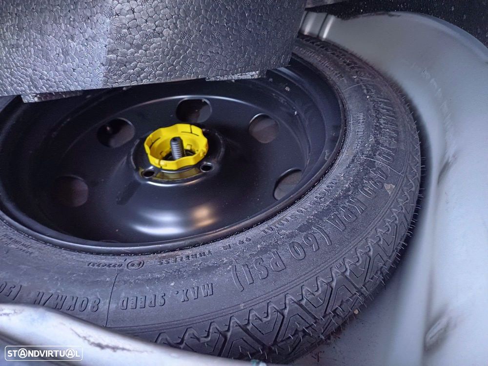 Peugeot 207 SW 1.6 HDi Outdoor FAP - 11