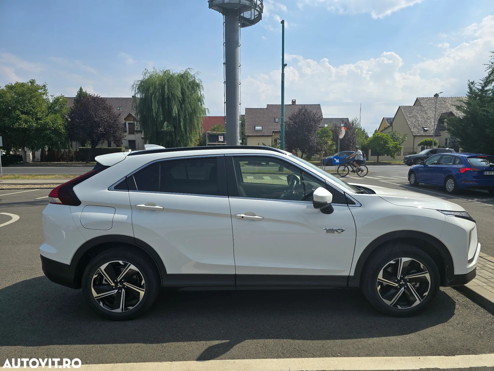 Mitsubishi Eclipse-Cross Plug-In Hybrid 4WD Basis - 6