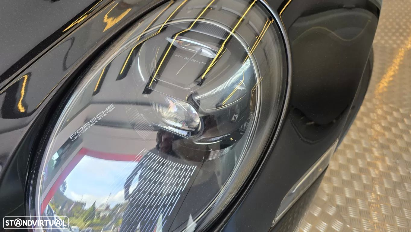 Porsche 911 (992) Carrera 4S PDK - 28
