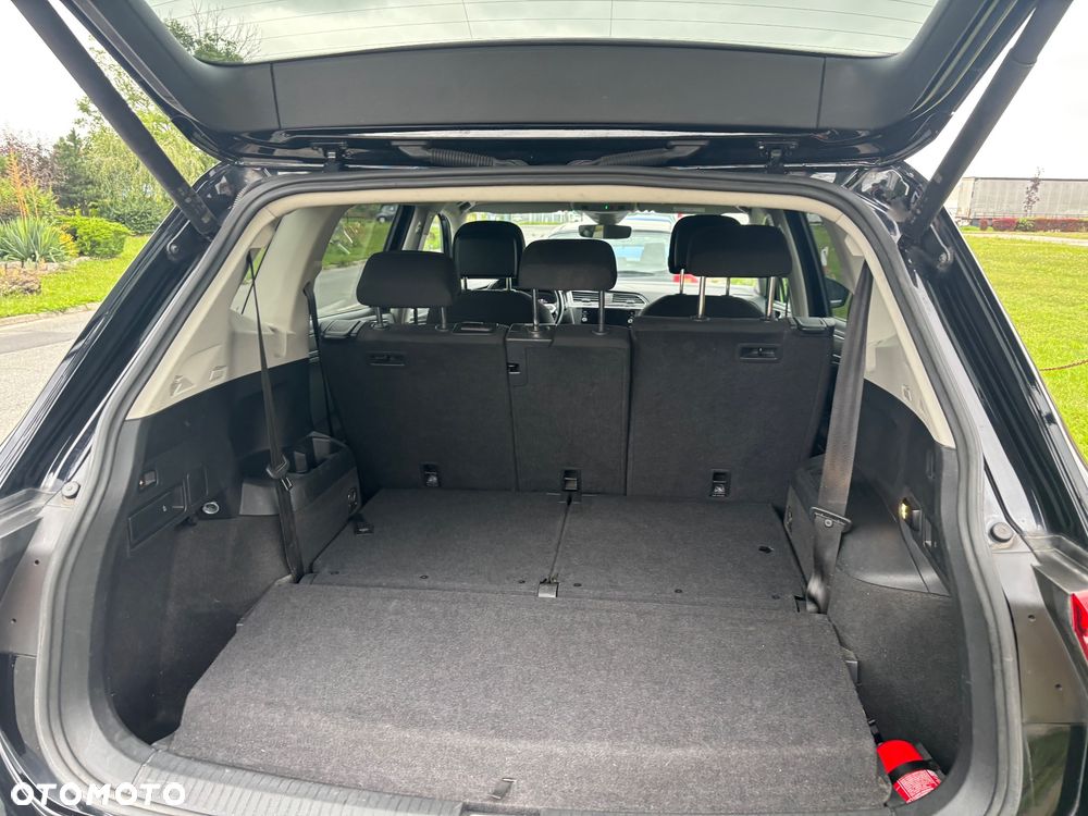 Volkswagen Tiguan 2.0 TDI SCR 4Mot Life DSG - 25