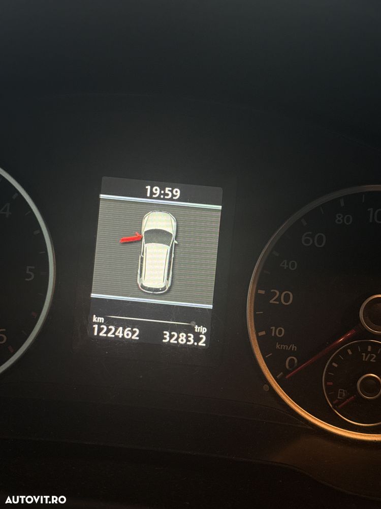 Volkswagen Tiguan 2.0 TDI BMT Trend & Fun - 12