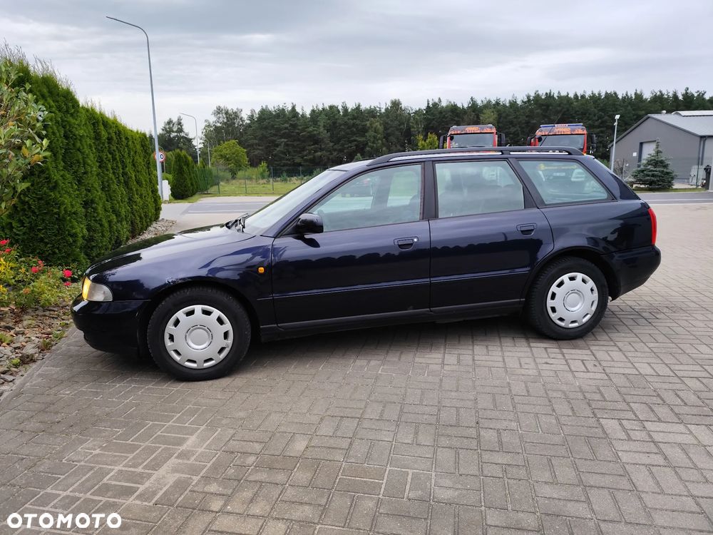 Audi A4 Avant 1.6 - 25