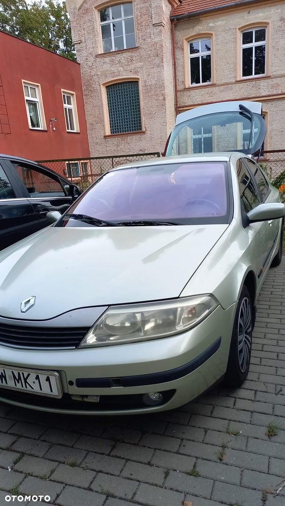 Renault Laguna - 1