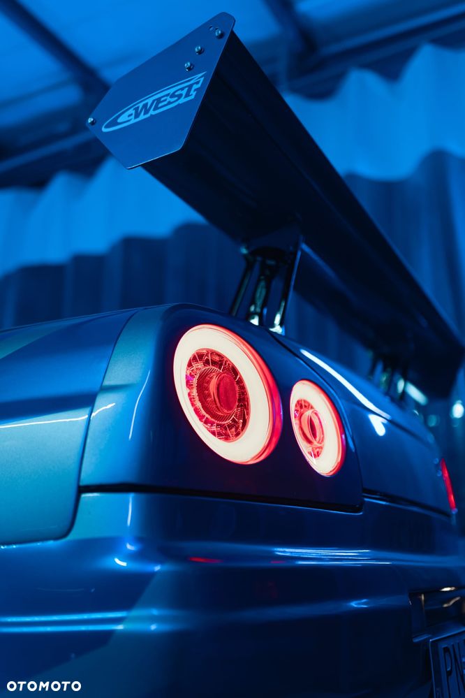Nissan Skyline - 6