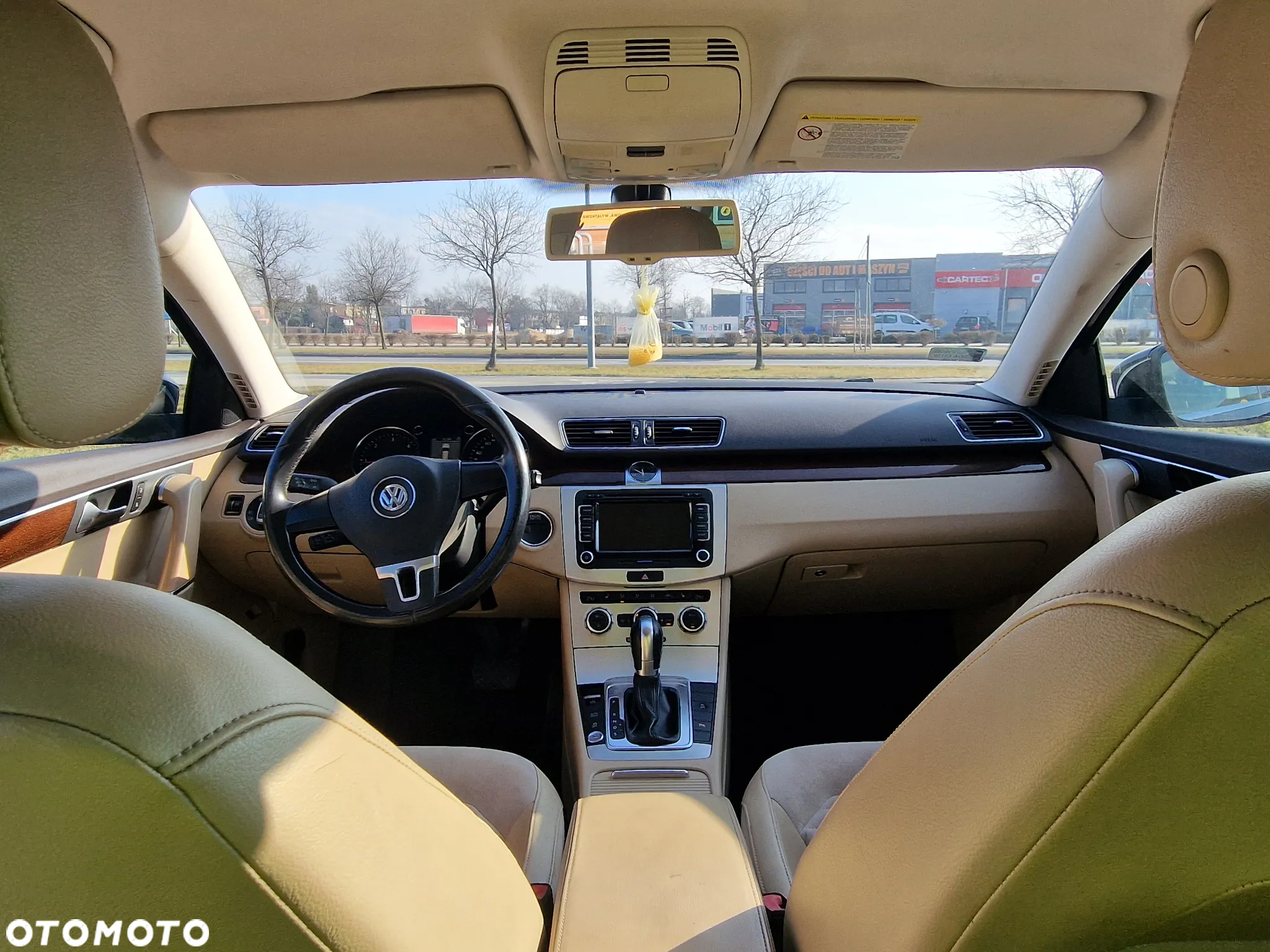 Volkswagen Passat 2.0 TDI Highline DSG - 11