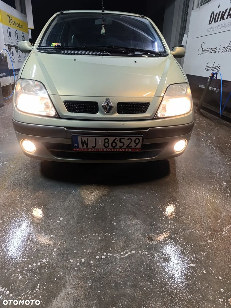 Renault Scenic 2002 photo 2