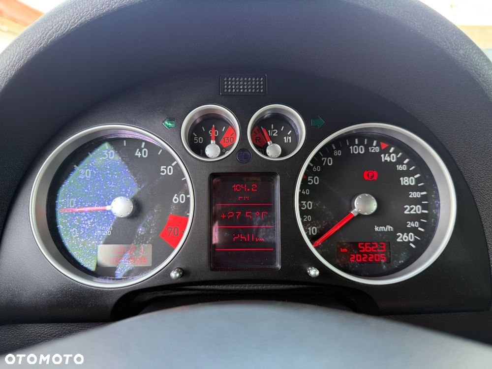 Audi TT Coupé 1.8T Quattro - 19