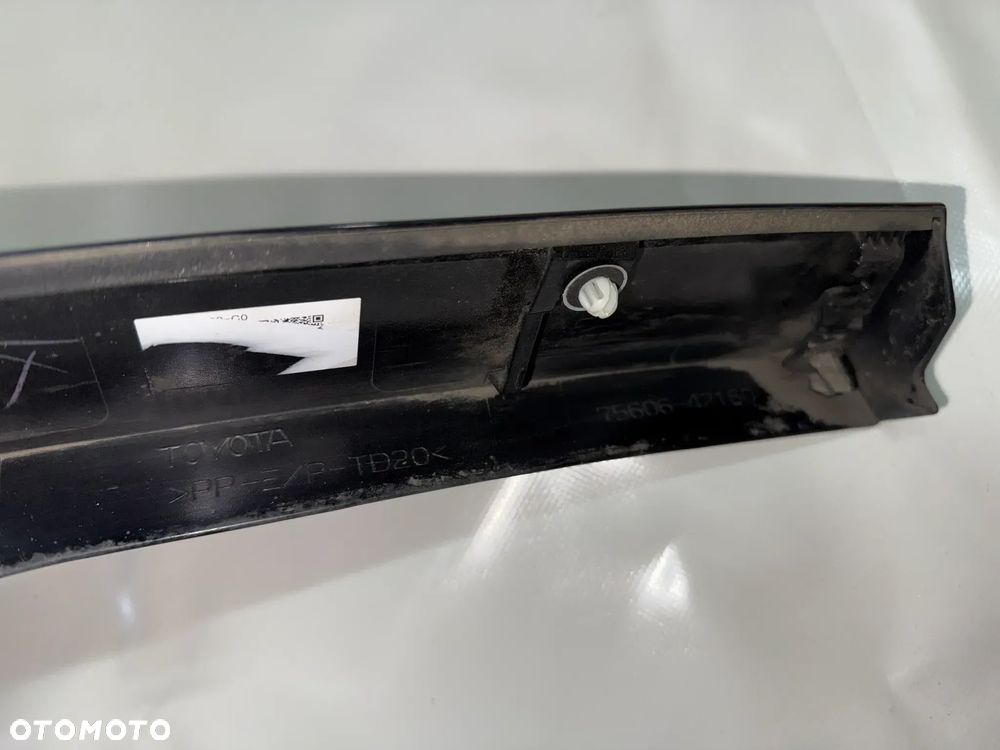 Listwa blotnika | lewy tył | lewa tylna | piano black | Toyota RAV 4 | RAV4 V - 75606-42160 - 3