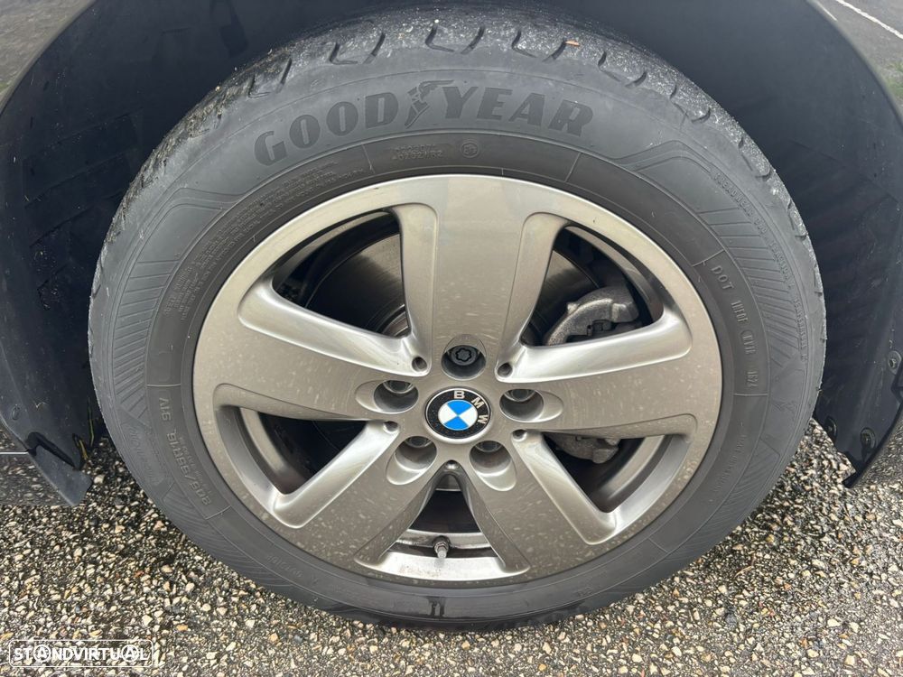 BMW 116 d Advantage Auto - 53