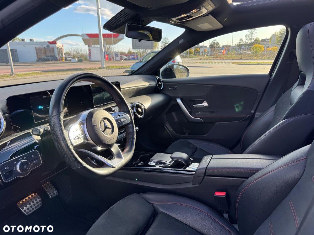 Mercedes-Benz Klasa A 200 AMG Line 7G-DCT - 5