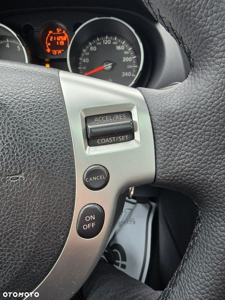 Nissan Qashqai - 36