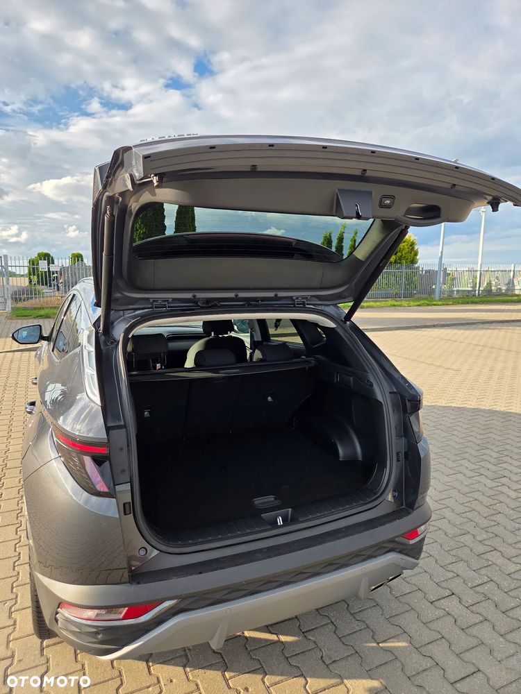 Hyundai Tucson 1.6 T-GDi 48V Platinum 2WD DCT - 28