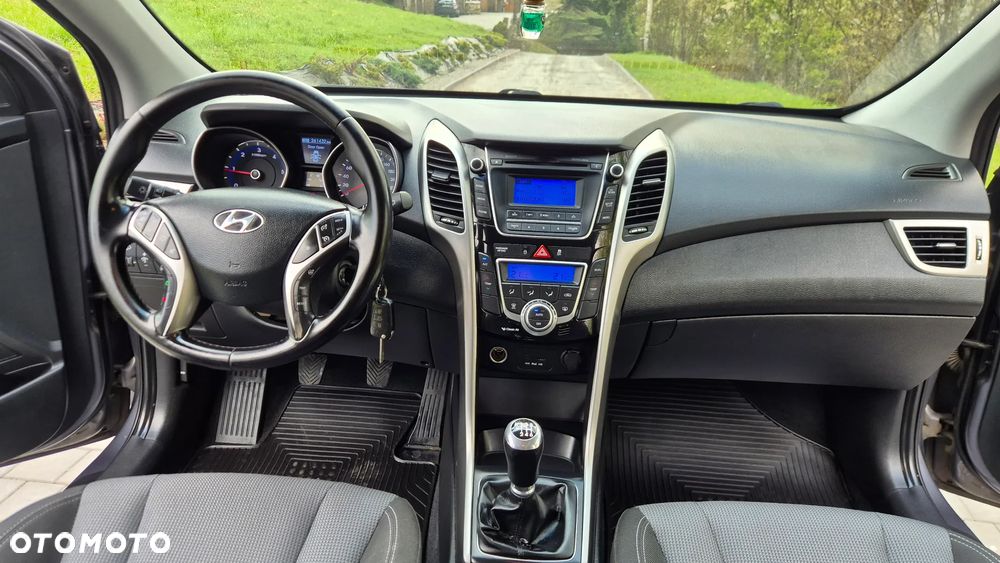 Hyundai i30 1.4 CRDi Advantage - 5