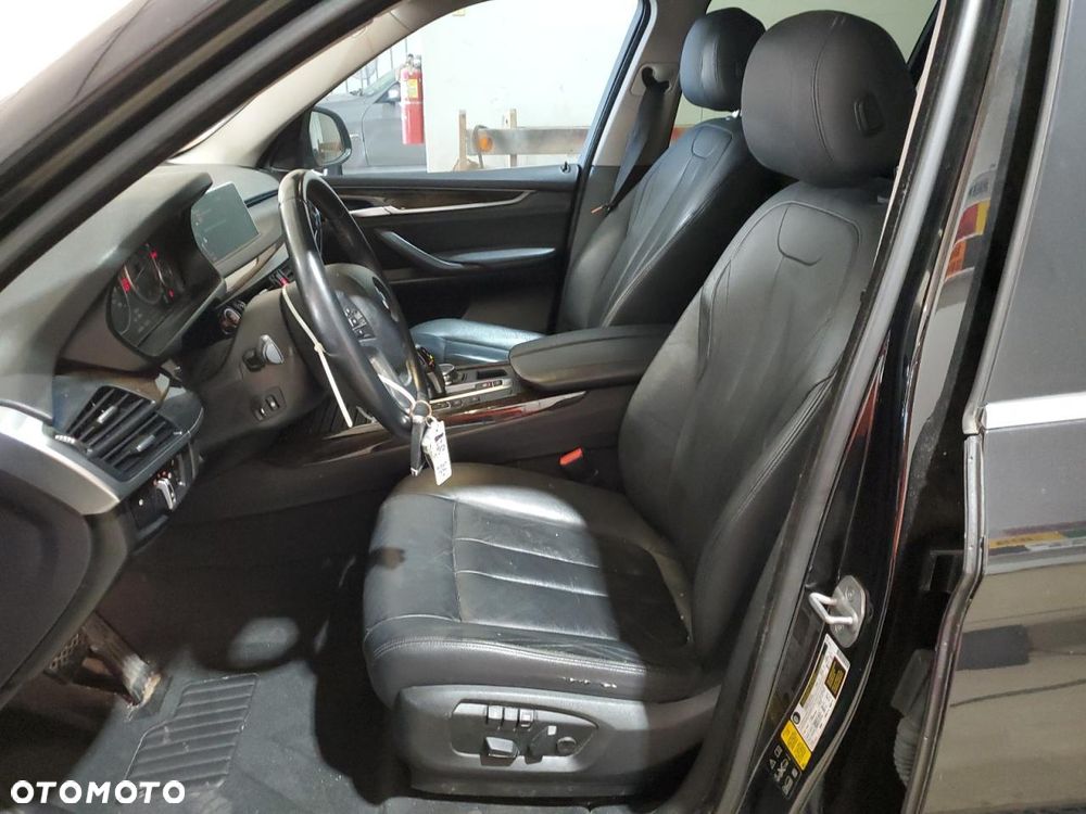 BMW X5 xDrive35i Edition Exclusive - 6