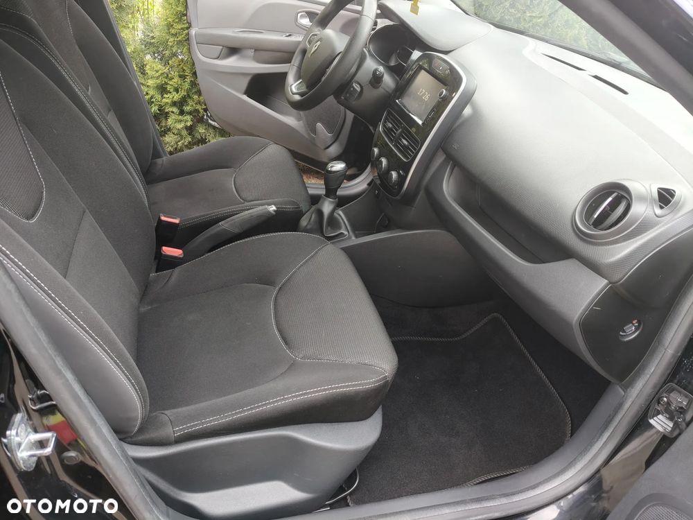 Renault Clio 1.2 16V 75 Business - 9