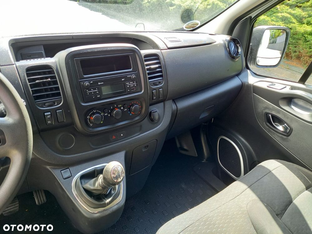 Opel Vivaro B - 10
