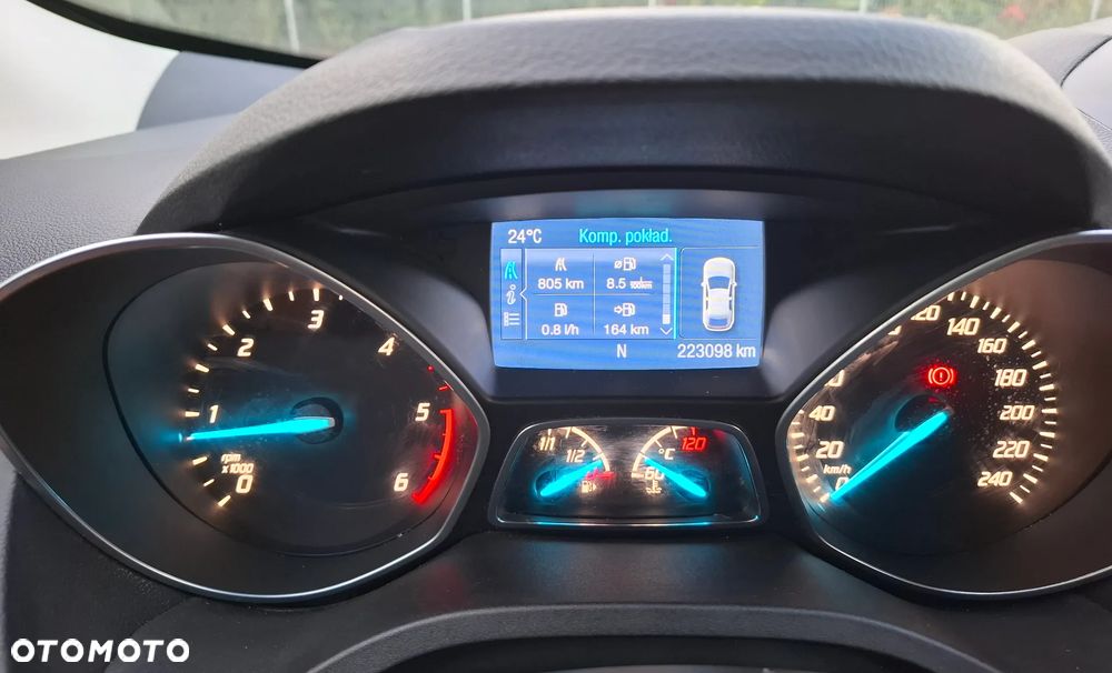 Ford Kuga 2.0 TDCi 4WD Titanium - 8