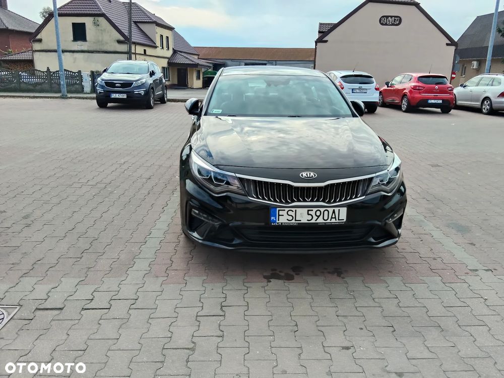 Kia Optima 2.0 M - 13