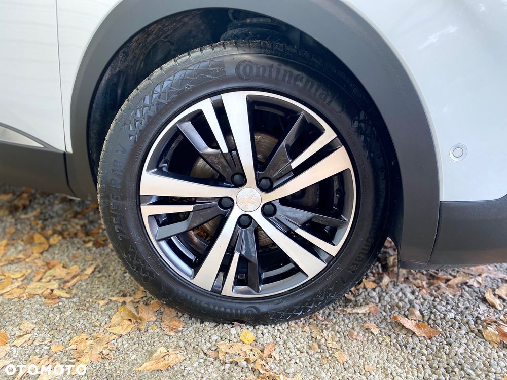 Peugeot 3008 BlueHDi 180 Stop & Start EAT8 Allure - 22