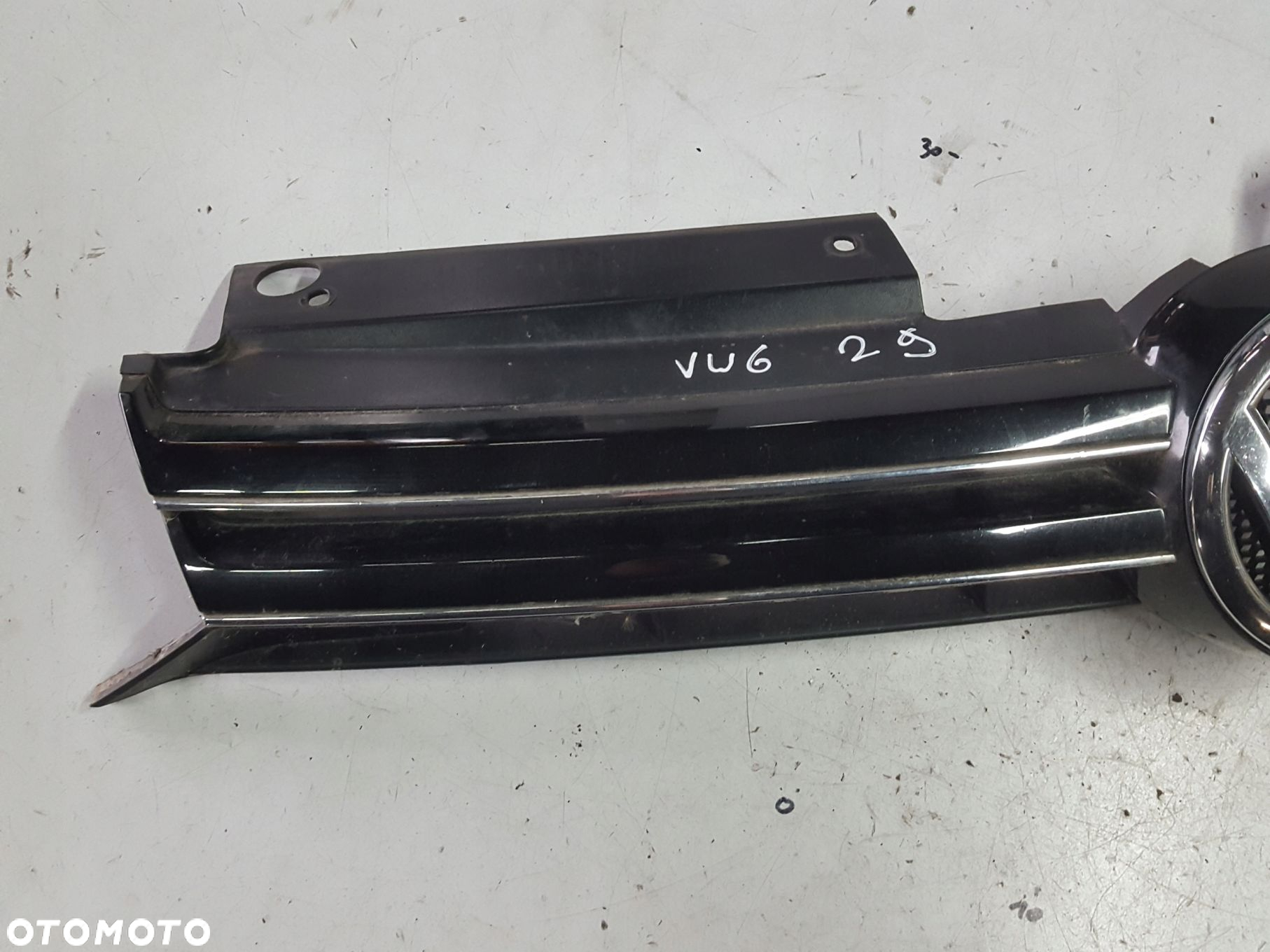 VW GOLF 6 VI 08-13r KOMBI ATRAPA GRILL 1K9853653A - 2