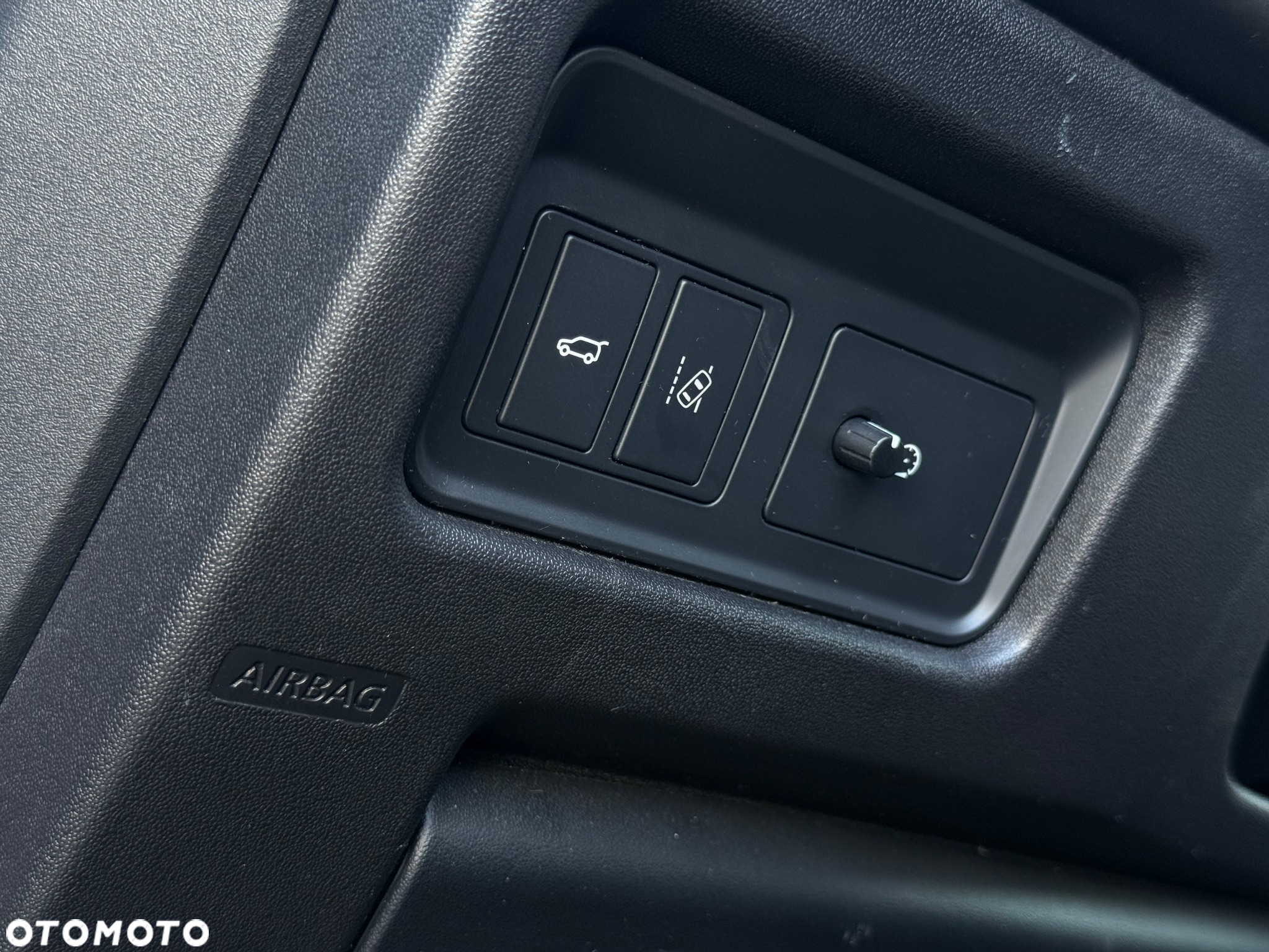 Land Rover Discovery Sport - 21