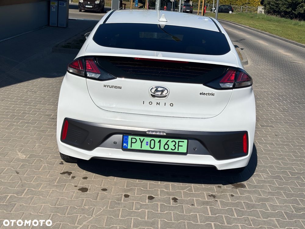 Hyundai IONIQ Electric Premium - 7