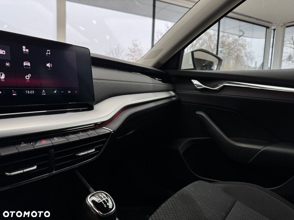 Skoda Octavia 1.5 TSI ACT Style - 26