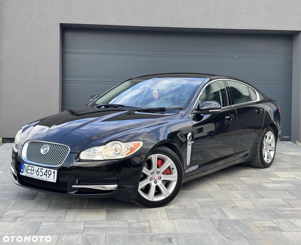 Jaguar XF 3.0 V6 D Premium Luxury - 1