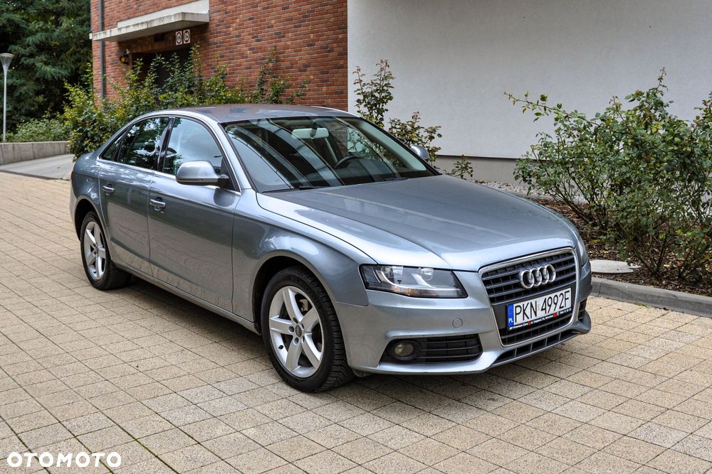 Audi A4 Limousine - 6