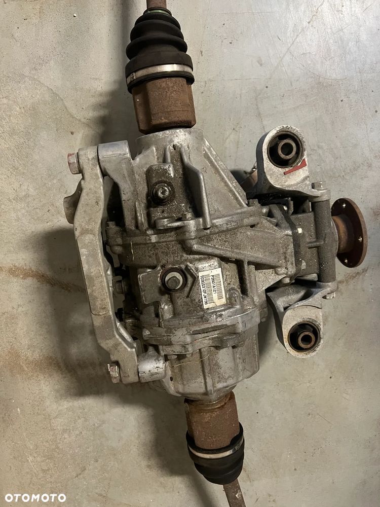 MITSUBISHI LANCER EVO X 10 DYFERENCJAŁ  MOST TYŁ P3501A121 półoś tył - 2