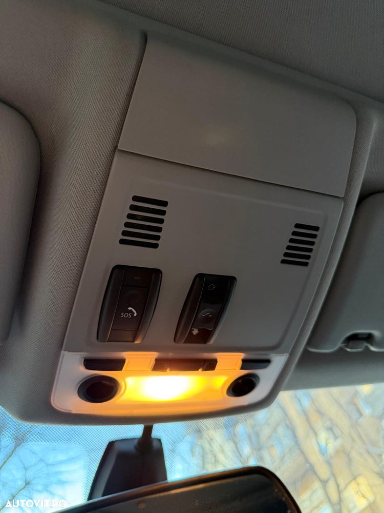 BMW X1 sDrive18d - 18