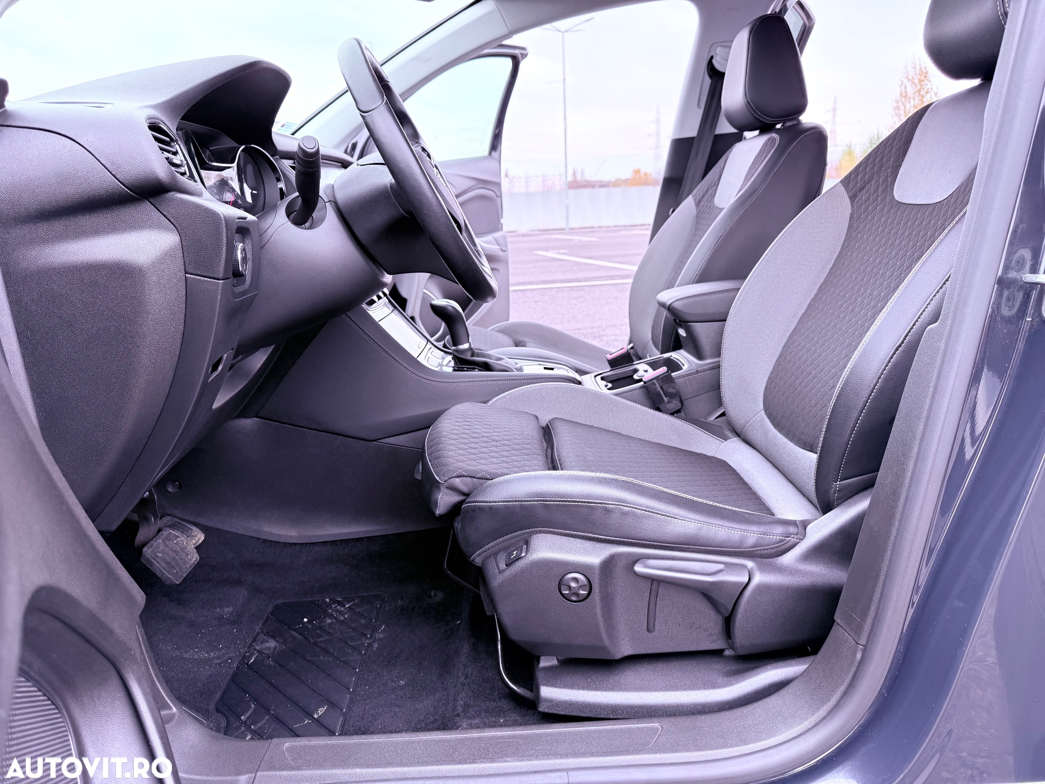 Opel Grandland X 1.2 Start/Stop Automatik INNOVATION - 16