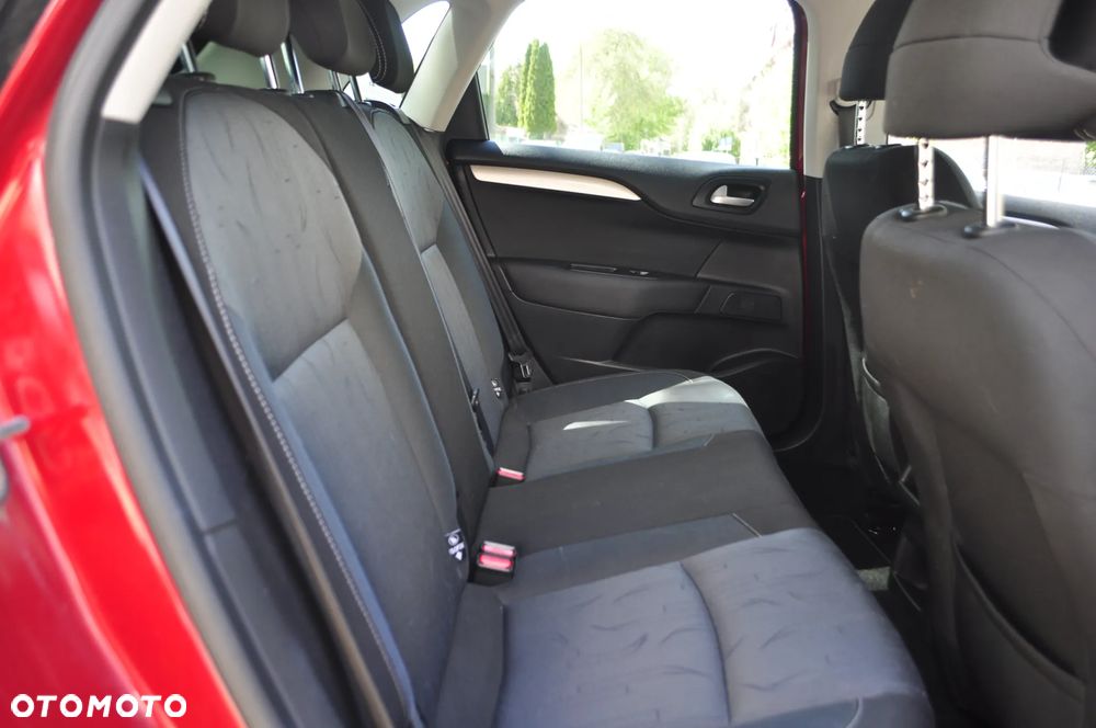 Citroën C4 VTi 120 Selection - 6