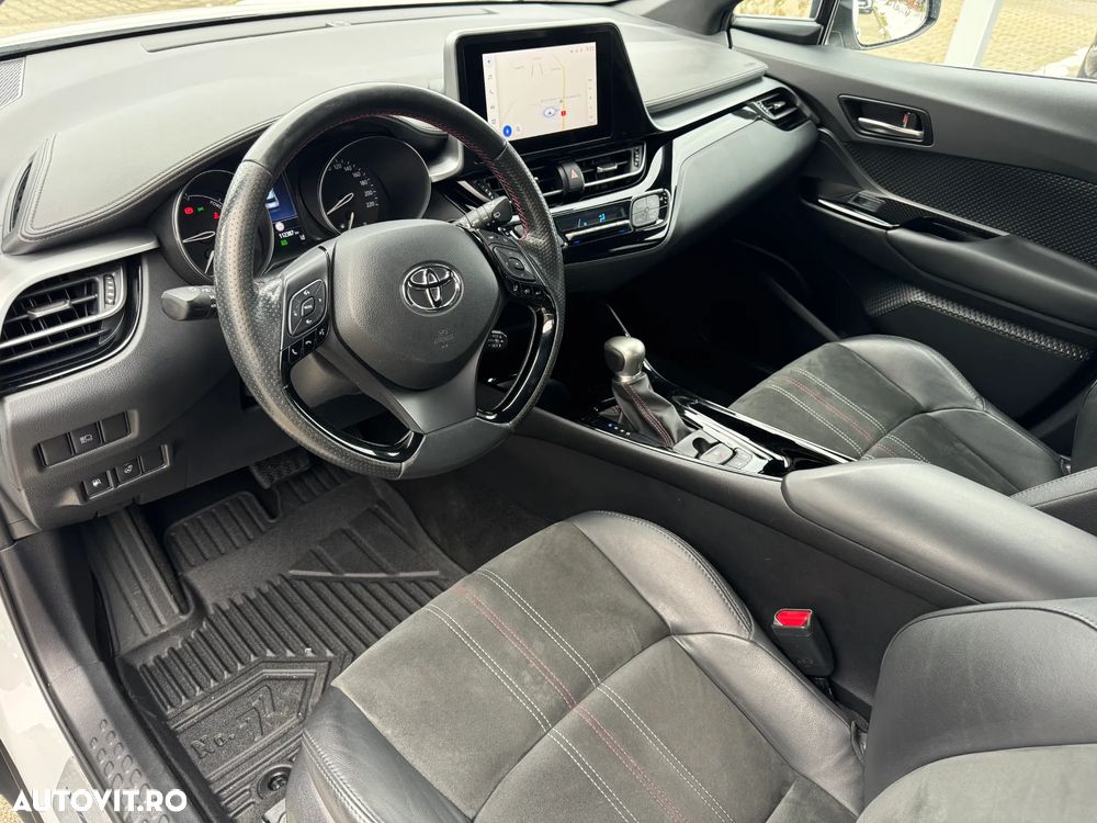 Toyota C-HR 2.0 GR Sport - 11