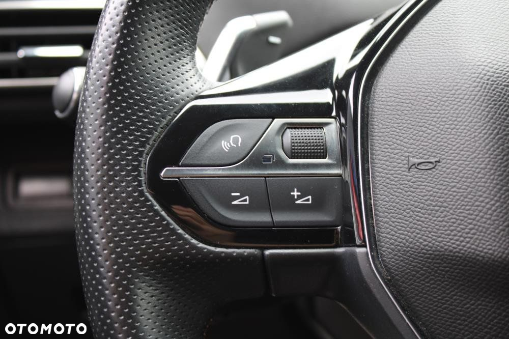 Peugeot 3008 - 15