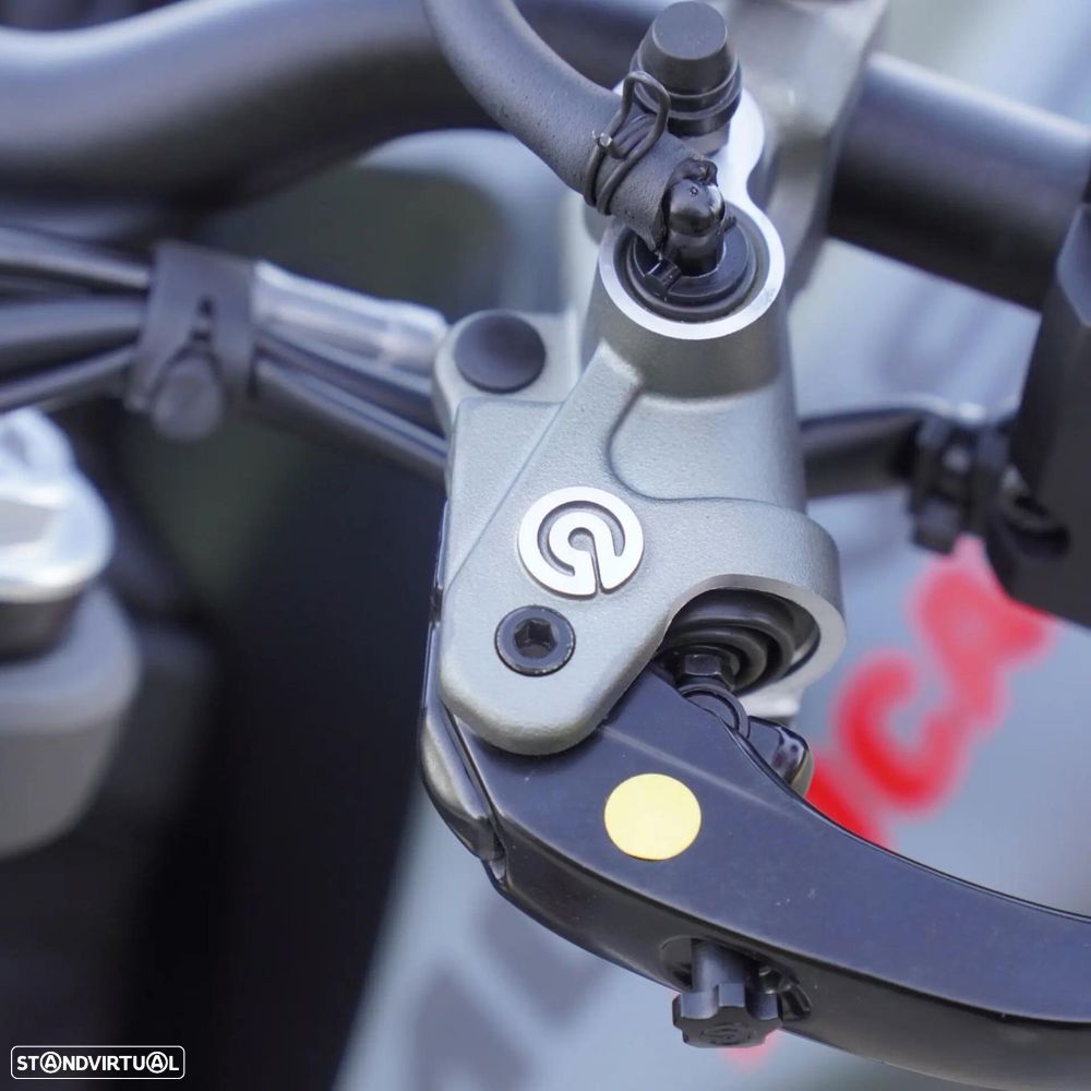Ducati Monster - 30