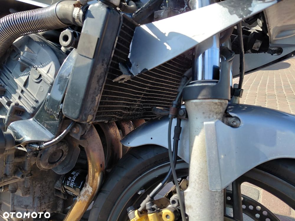 Honda CBF - 10