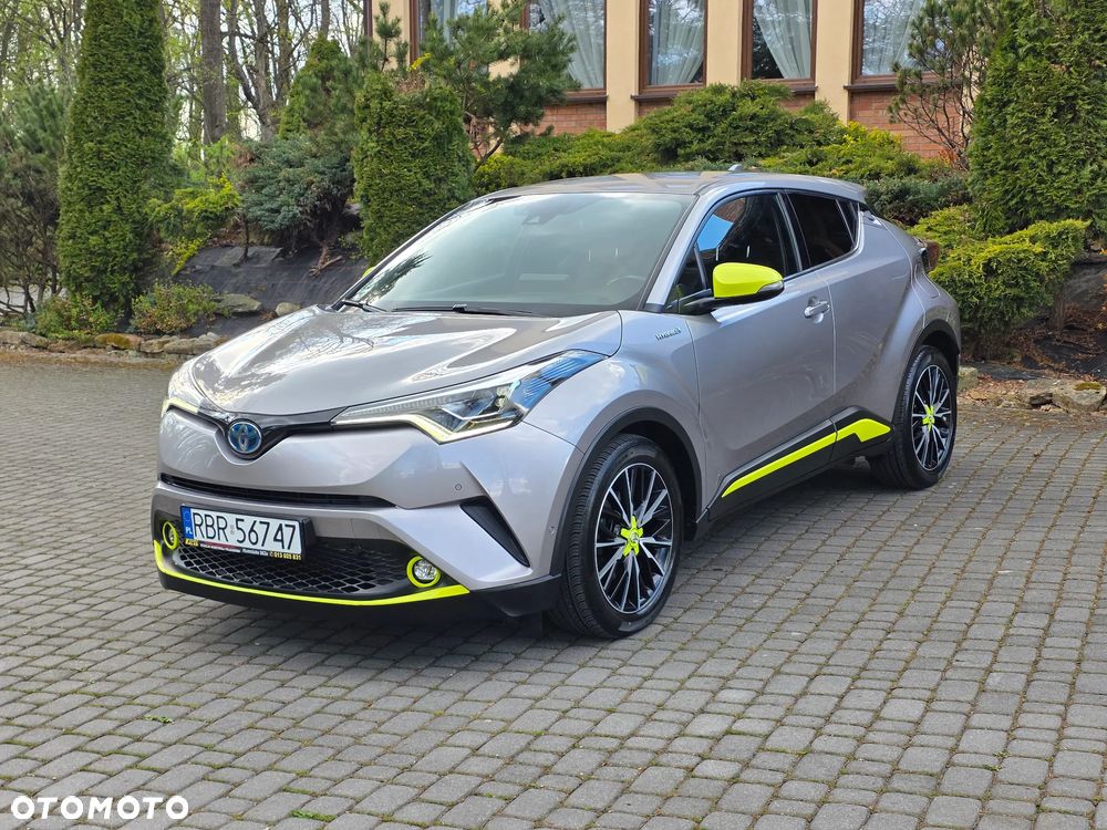 Toyota C-HR 1.8 Hybrid Neon Lime powered by JBL - 10