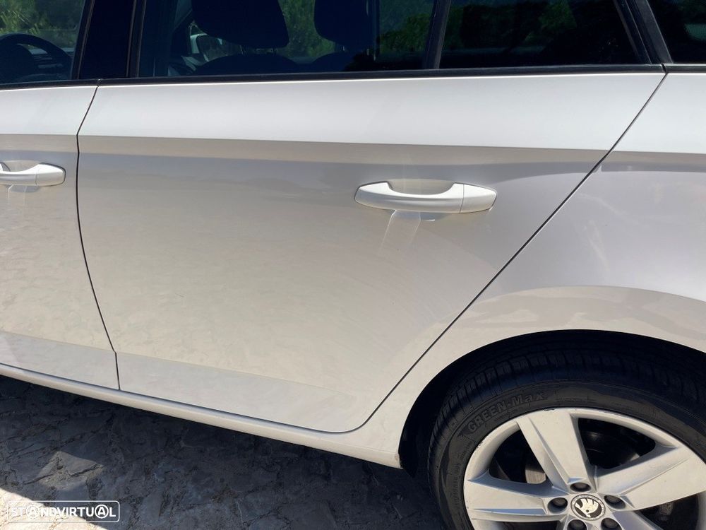 Skoda Fabia Break 1.4 TDI Style - 11