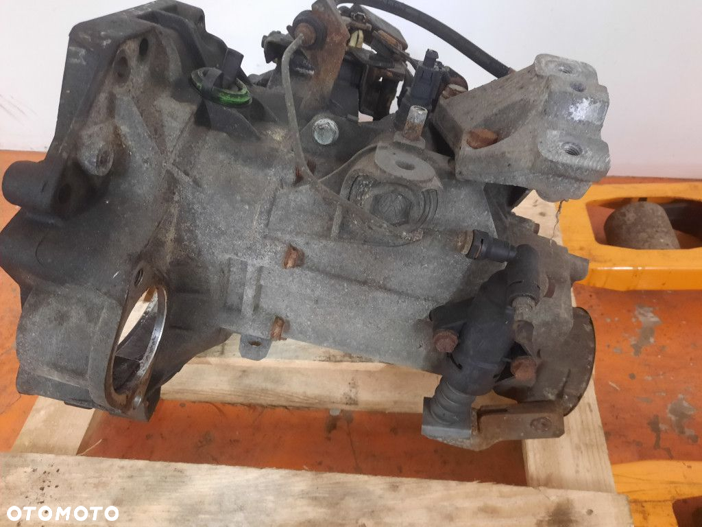 AUDI A3 8L 1.6MT 101KM 96-00 SKRZYNIA BIEGÓW MANUALNA 02K301107J AKL - 6