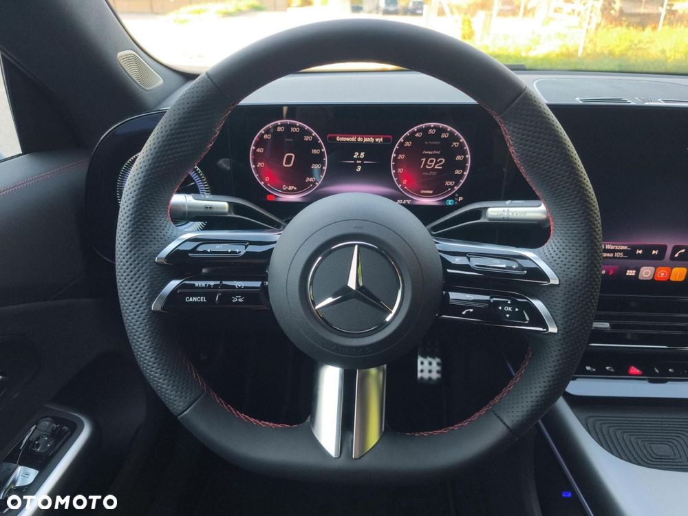 Mercedes-Benz CLA - 10
