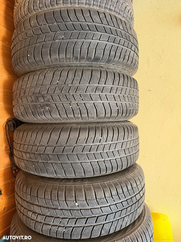 Toyota RAV4 2.0 VIP - 10