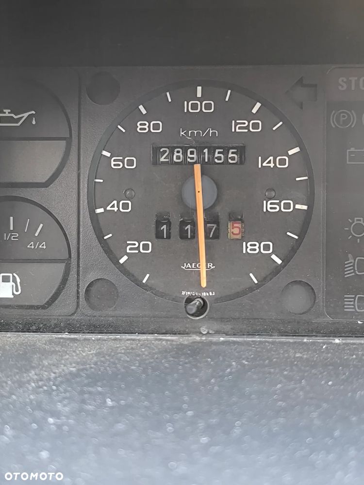 Peugeot 309 - 6