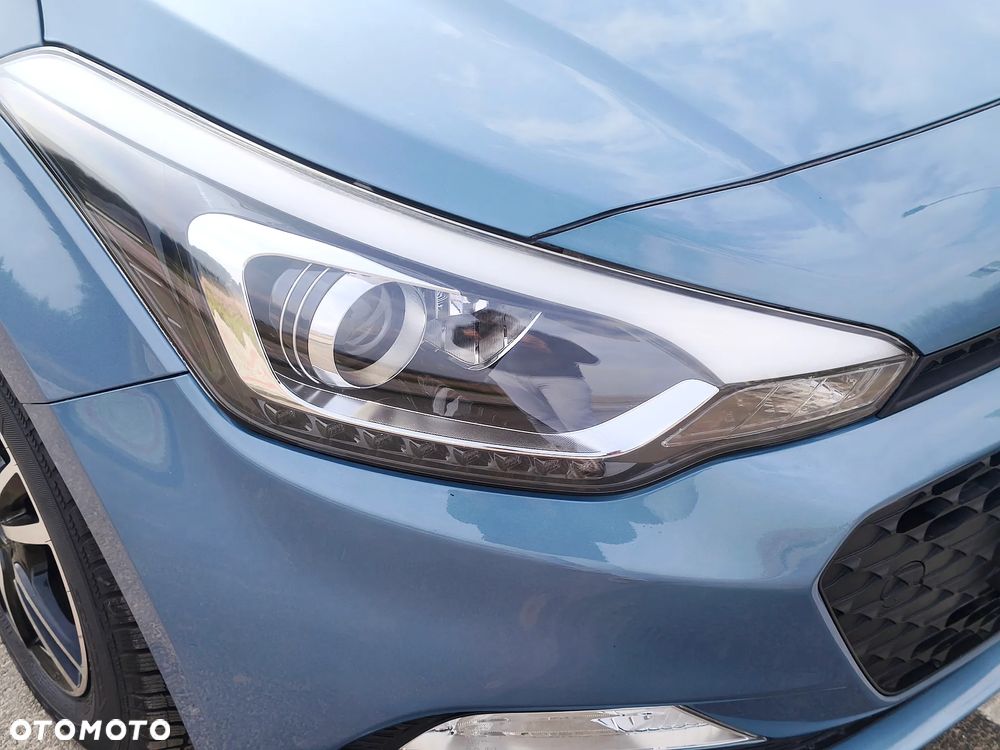 Hyundai i20 1.4 Trend - 10