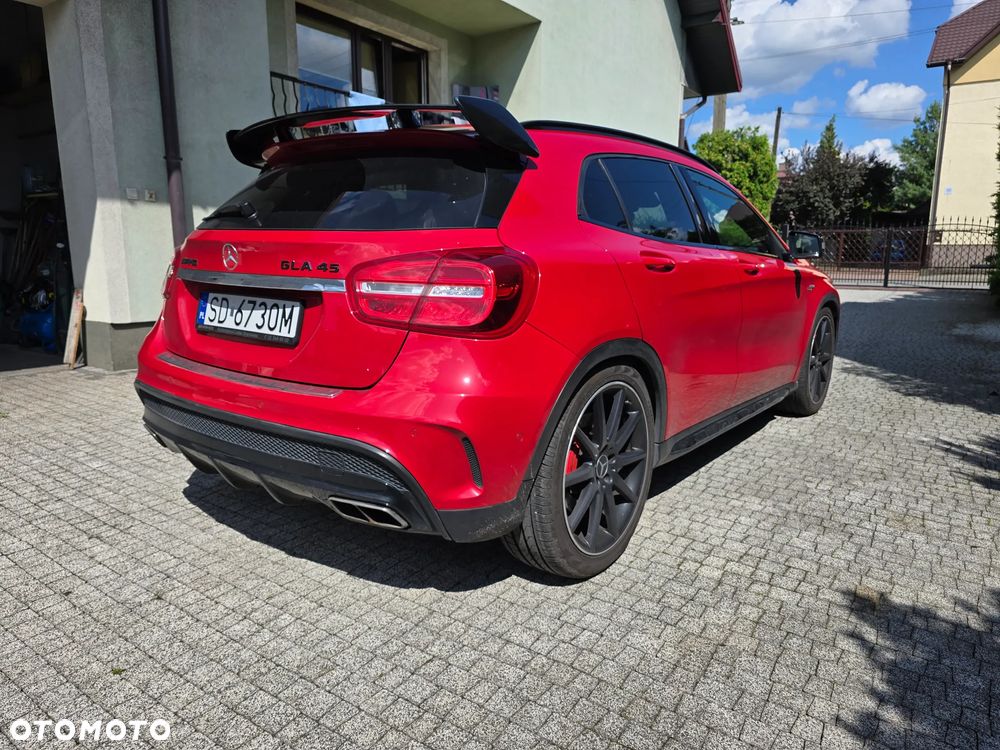 Mercedes-Benz GLA AMG 45 4-Matic - 6