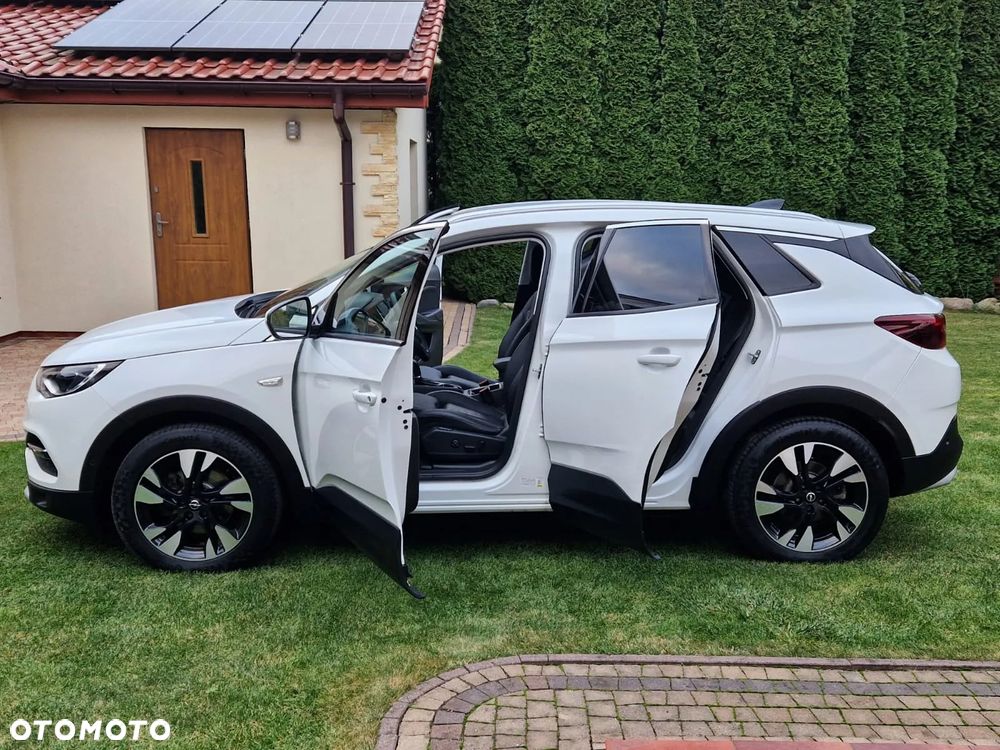 Opel Grandland X - 11