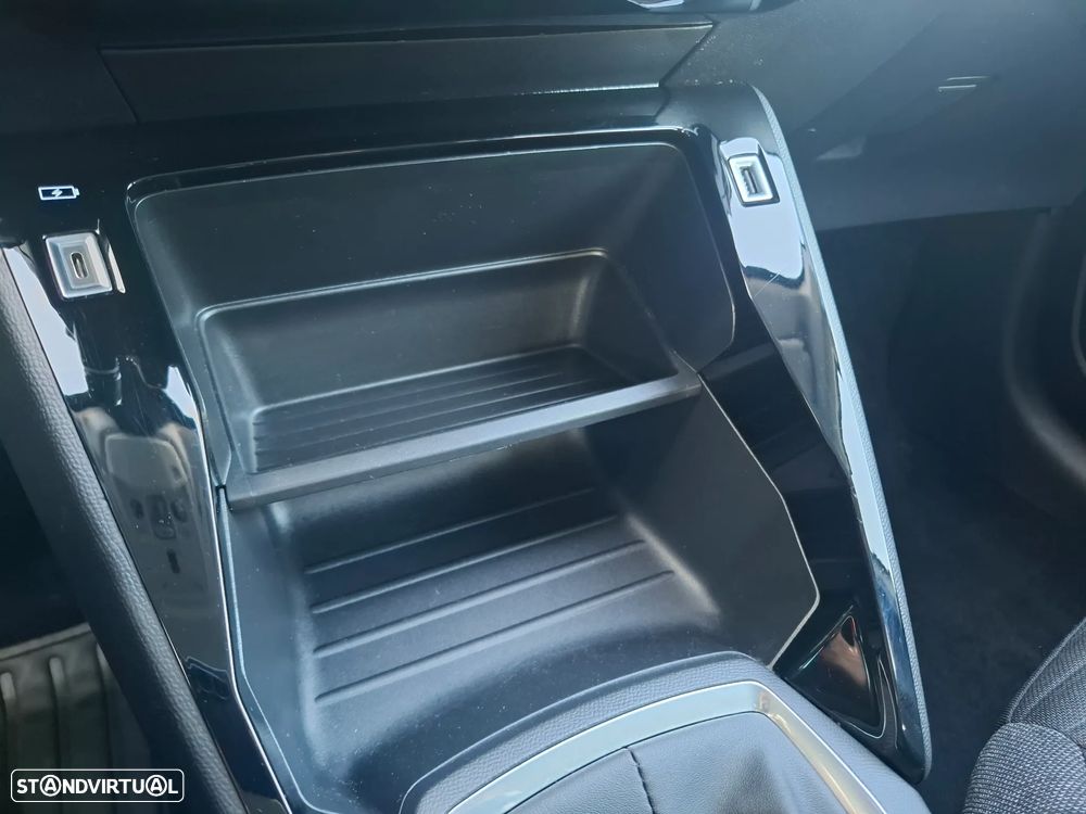 Peugeot 208 PureTech 75 Active - 23