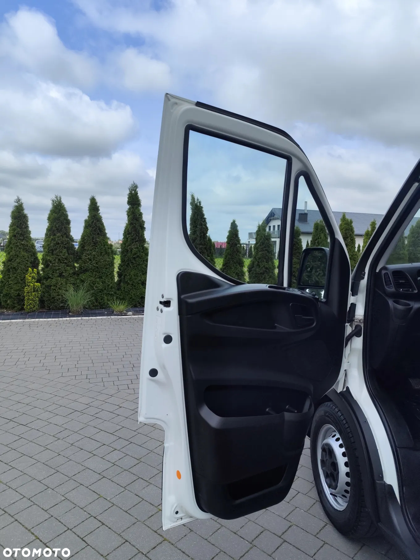 Iveco 35s14 - 18