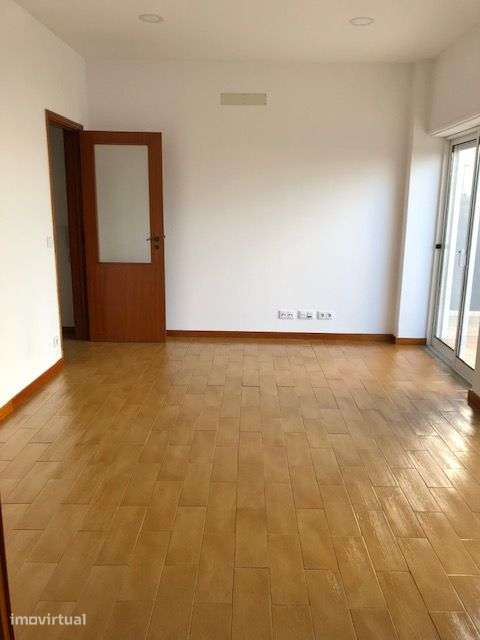 T1 centro cidade Leiria - Grande imagem: 5/11