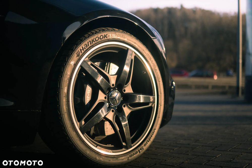 Mercedes-Benz AMG GT - 7